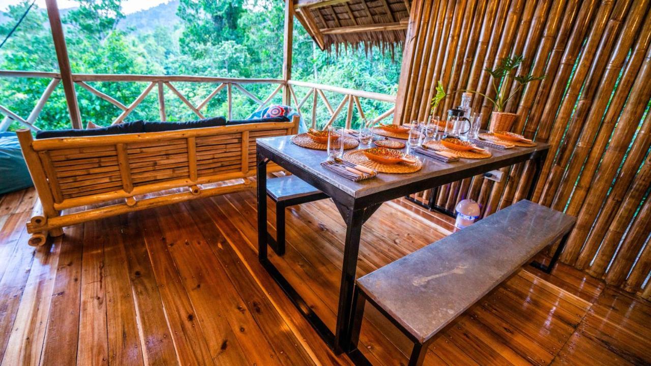 Barya Lang Villa- Native Villa With Jeepney Room El Nido Exteriér fotografie