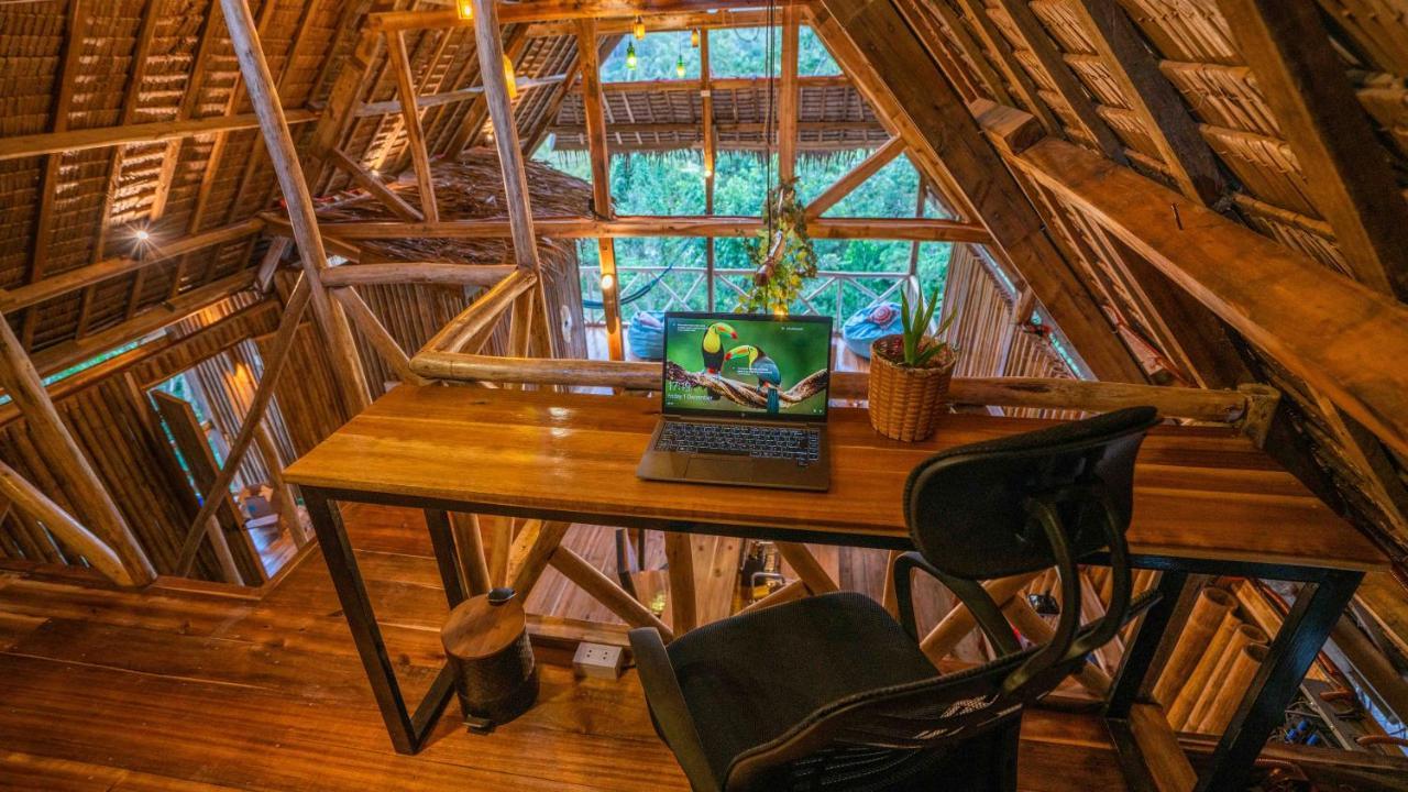 Barya Lang Villa- Native Villa With Jeepney Room El Nido Exteriér fotografie